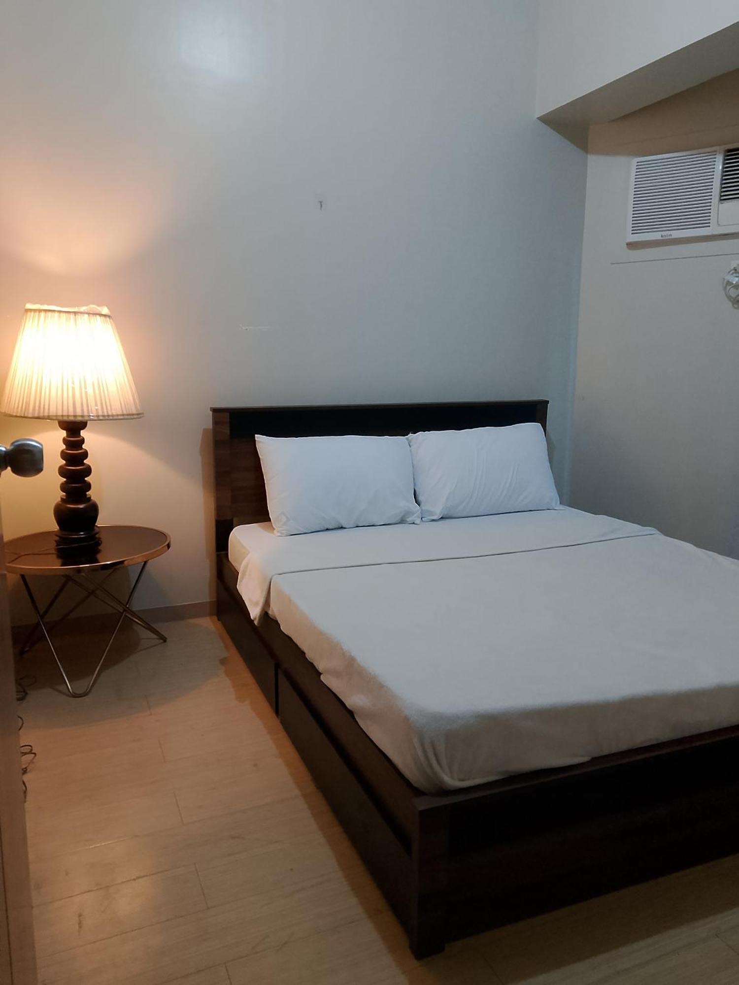 Roxas Blvd Stunning Studio Condo Near Us Embassy Manila Kültér fotó